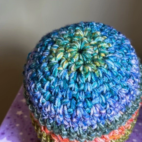 Crochet sunflower beanie soft double strings acrylic new comfortable medium - Picture 6 of 10